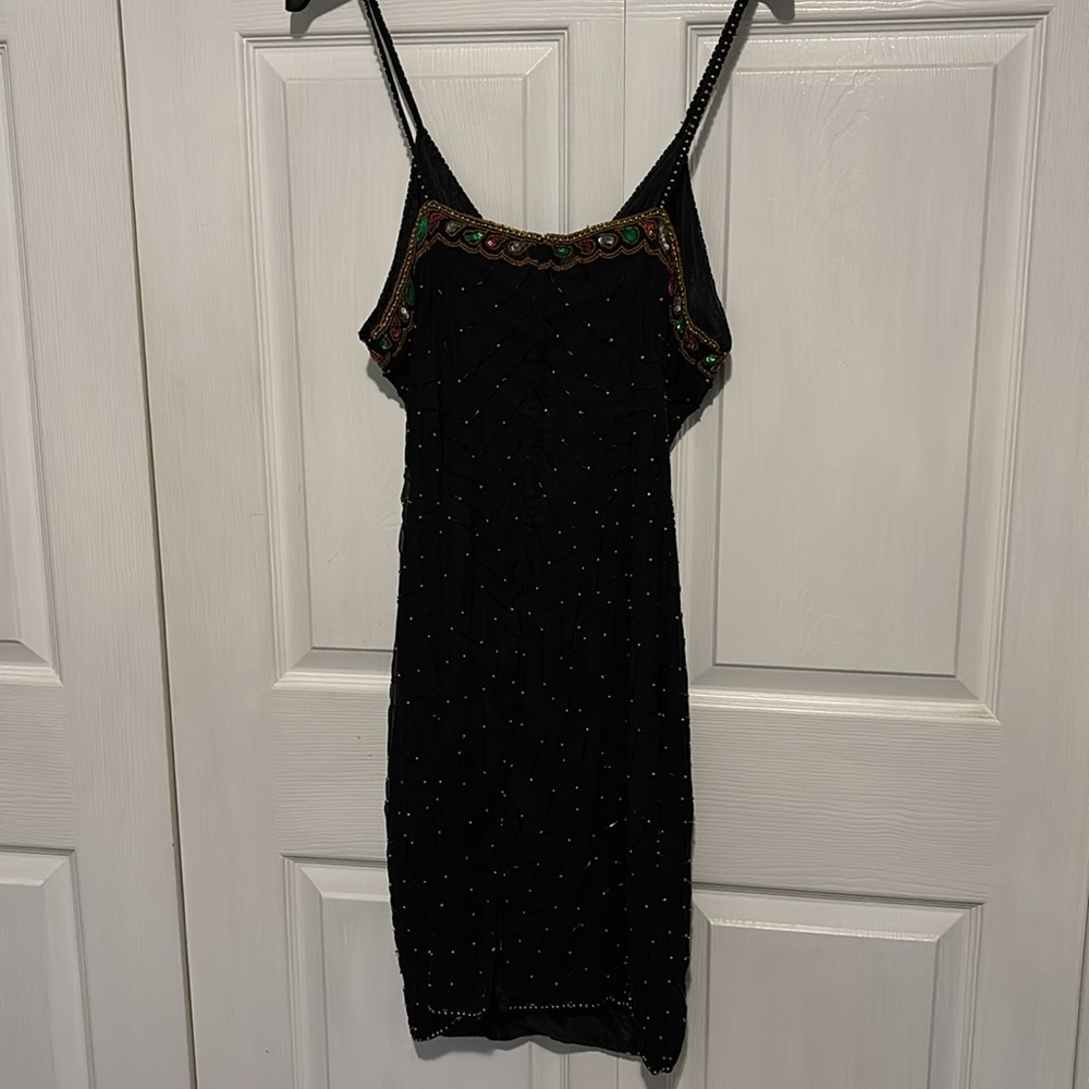 Silk beaded dress - Picture 2 of 5